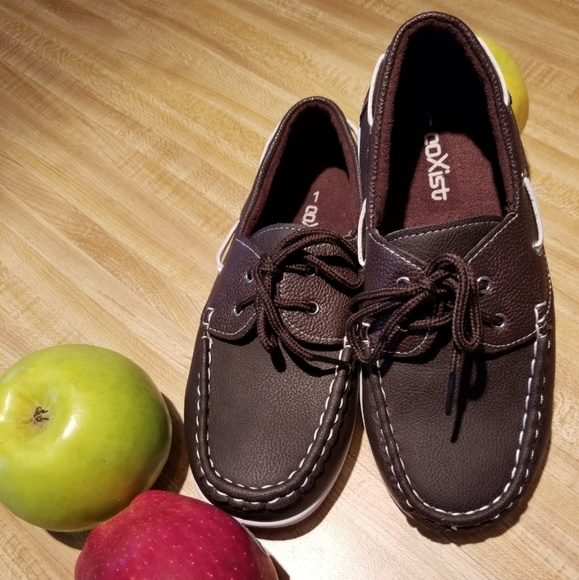 Shoes - Picture 2 of 2